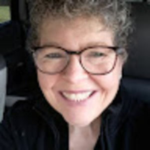 Meet your Posher, Becky